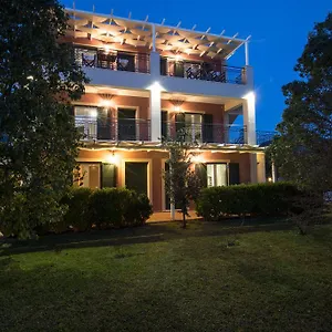 https://dina-apartments.kefaloniahotels.net